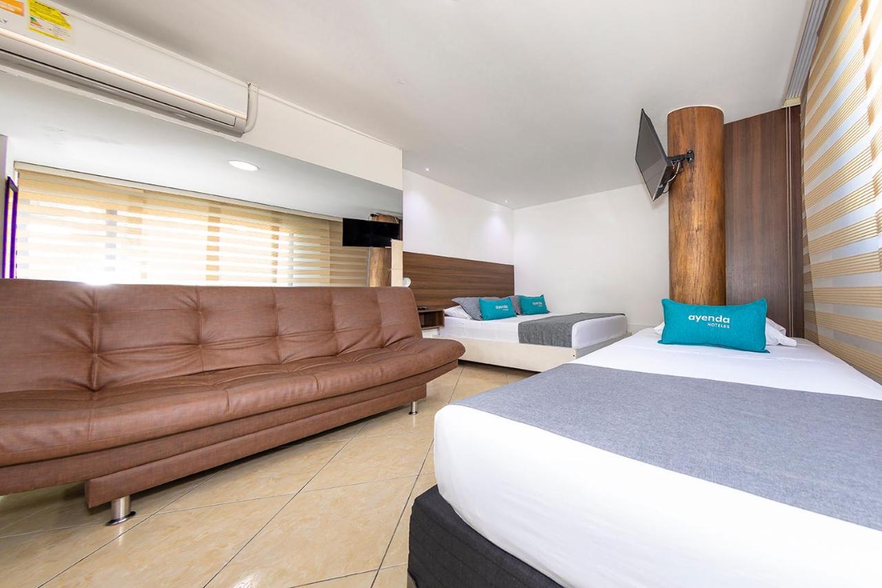 Hotel Ayenda Palo Alto Medellín Esterno foto