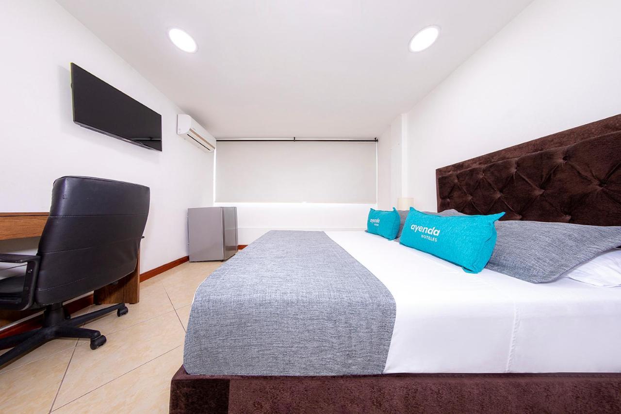Hotel Ayenda Palo Alto Medellín Esterno foto